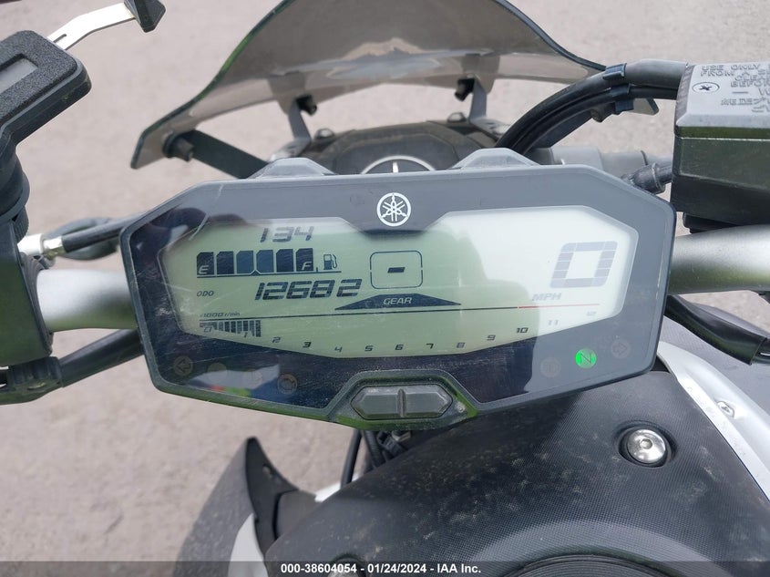 VIN JYARM06E2HA012389 2017 YAMAHA FZ07