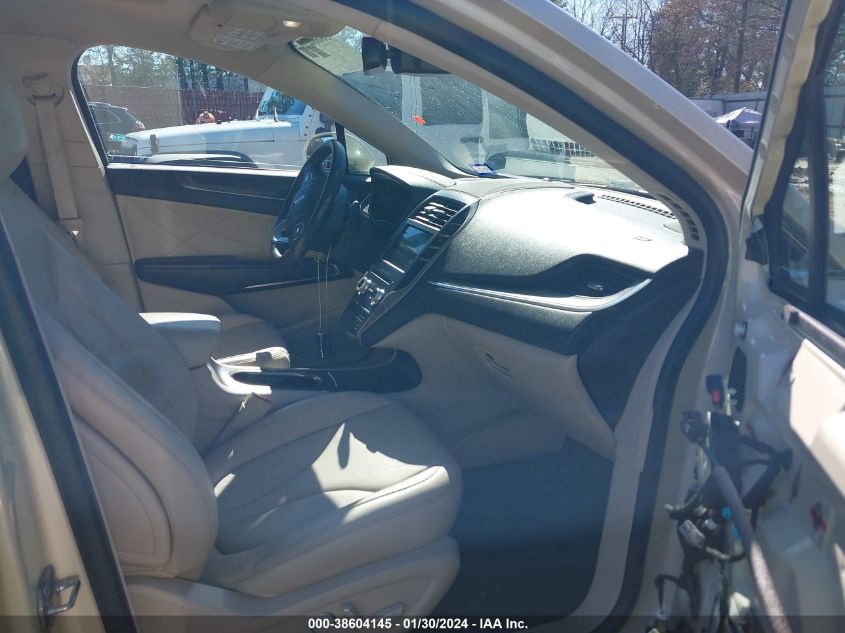 2018 LINCOLN MKC RESERVE - 5LMCJ3C91JUL07458