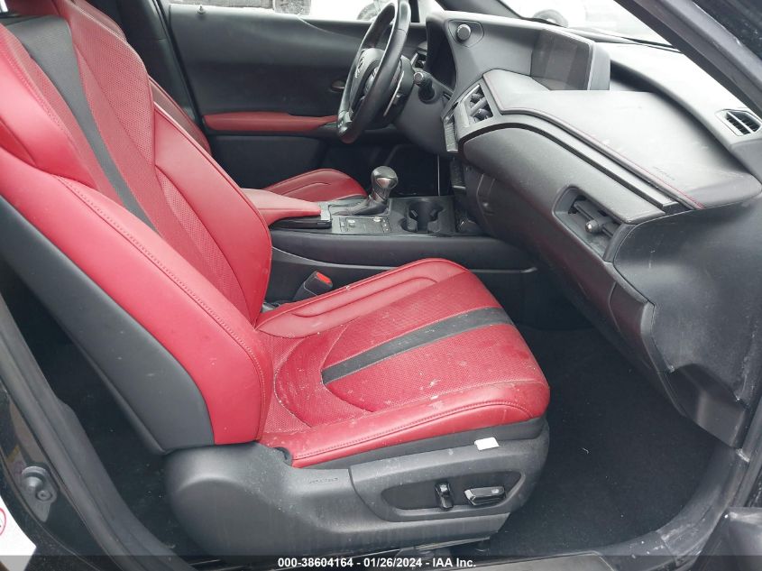 2019 LEXUS UX 200 JTHY3JBH4K200334