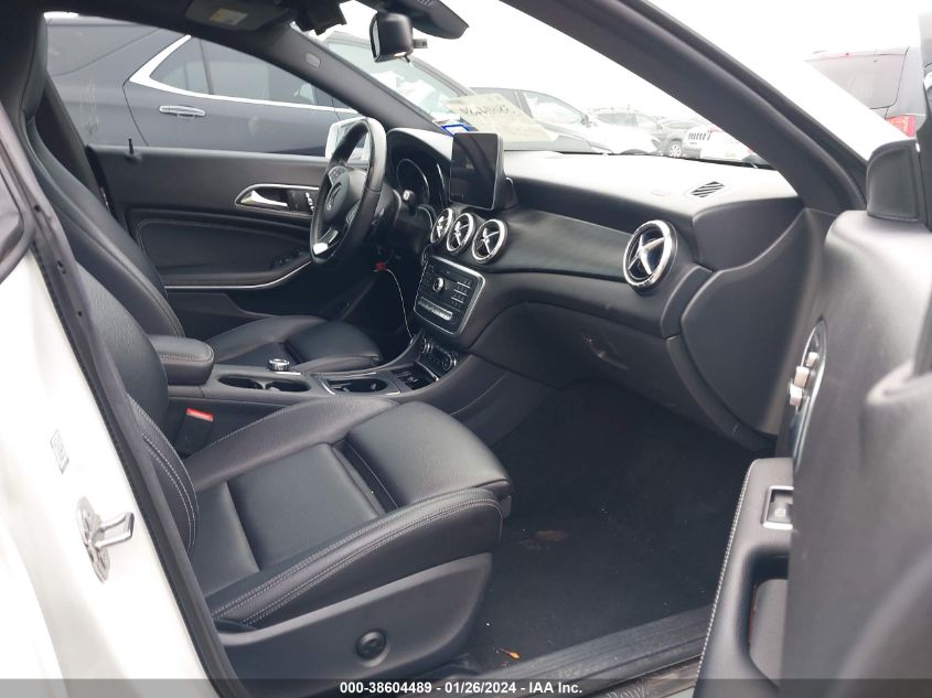 2019 MERCEDES-BENZ CLA 250 250 - WDDSJ4EB9KN745302