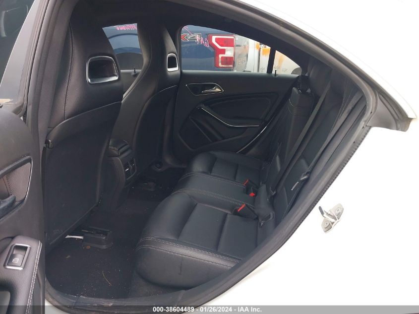 2019 MERCEDES-BENZ CLA 250 250 - WDDSJ4EB9KN745302