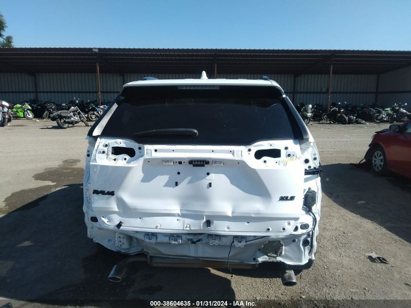 2022 TOYOTA RAV4 XLE - 2T3W1RFV5NC195919