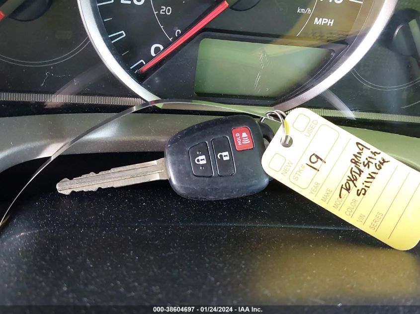 2015 TOYOTA RAV4 LE - 2T3ZFREV5FW175573