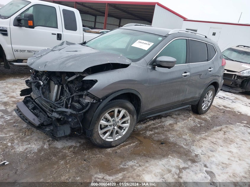 VIN KNMAT2MV0HP573500 2017 NISSAN ROGUE S/SV