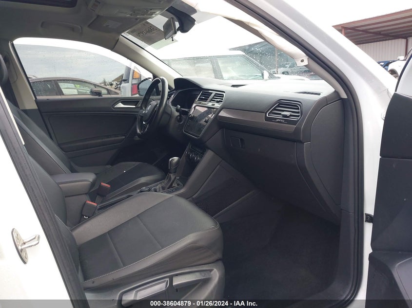 VIN 3VV2B7AX3KM020333 2019 VOLKSWAGEN TIGUAN 2.0T SE/2.0T SEL/2.0T SEL R-LINE/2.0T SEL R-LINE BLACK
