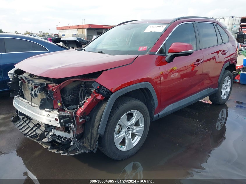 VIN 2T3W1RFV8KC004005 2019 TOYOTA RAV4 XLE