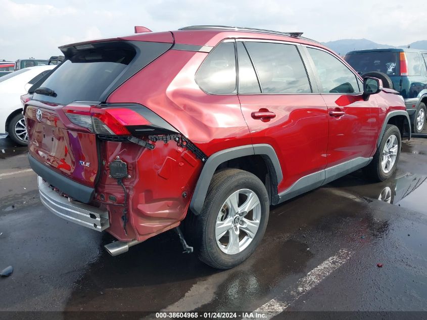VIN 2T3W1RFV8KC004005 2019 TOYOTA RAV4 XLE