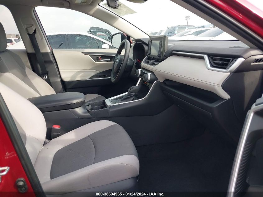VIN 2T3W1RFV8KC004005 2019 TOYOTA RAV4 XLE