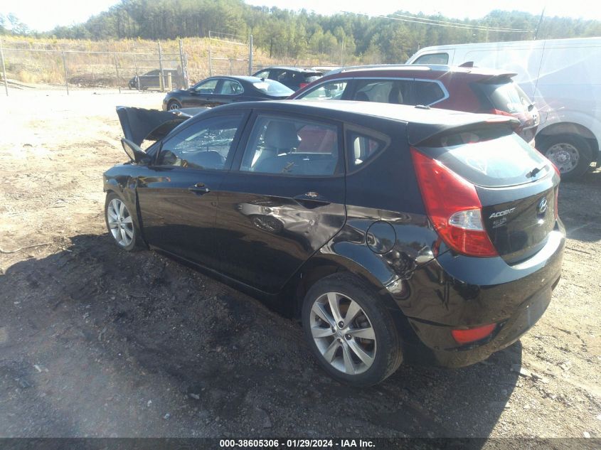 2013 HYUNDAI ACCENT SE - KMHCU5AE8DU076388