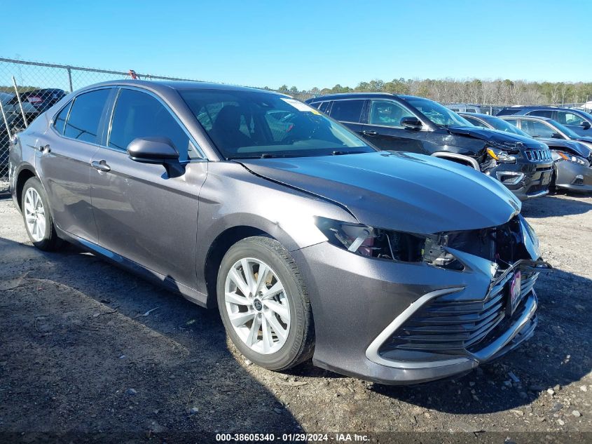 2021 TOYOTA CAMRY LE - 4T1C11AK0MU594258