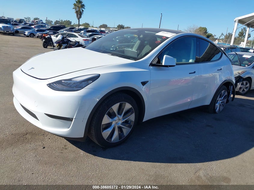 VIN 7SAYGDEE4PA104240 2023 TESLA MODEL Y AWD/LONG RANGE DUAL MOTOR ALL-WHEEL DRIVE
