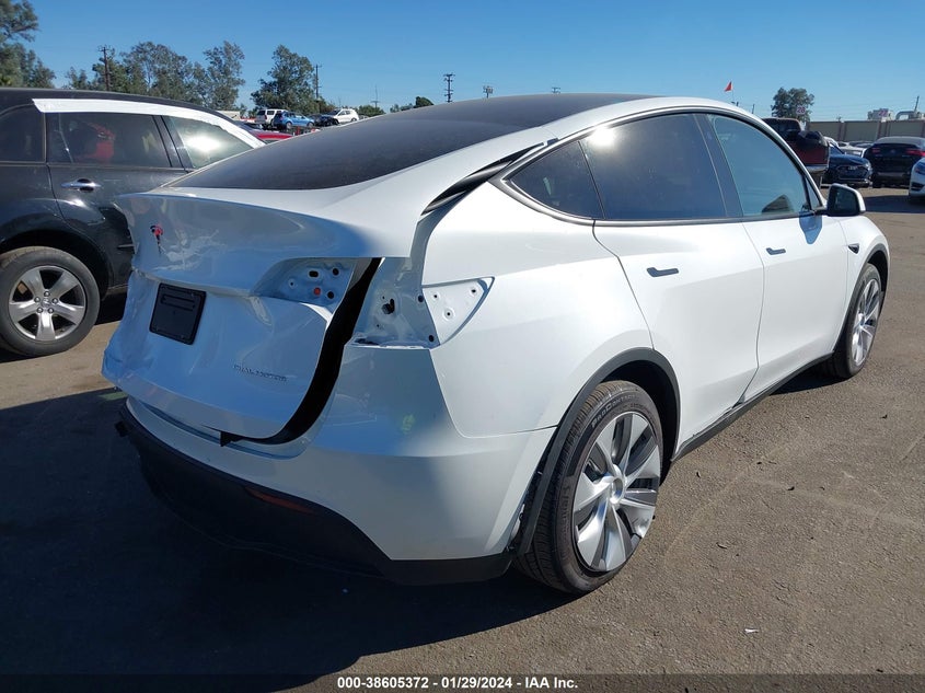 VIN 7SAYGDEE4PA104240 2023 TESLA MODEL Y AWD/LONG RANGE DUAL MOTOR ALL-WHEEL DRIVE