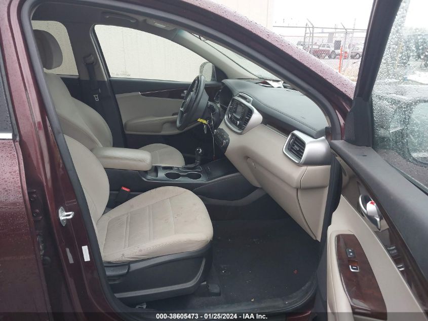 2016 KIA SORENTO LX/L - 5XYPGDA54GG126443