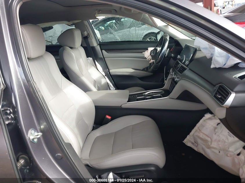 VIN 1HGCV2F91KA022684 2019 HONDA ACCORD TOURING