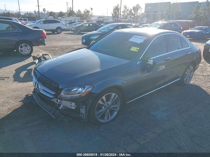 VIN 55SWF4JB8JU279618 2018 MERCEDES-BENZ C 300