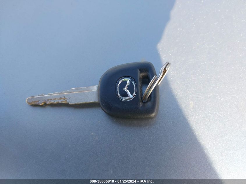 2013 MAZDA MAZDA3 I SV - JM1BL1TG3D1711156