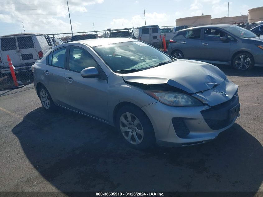 2013 MAZDA MAZDA3 I SV - JM1BL1TG3D1711156