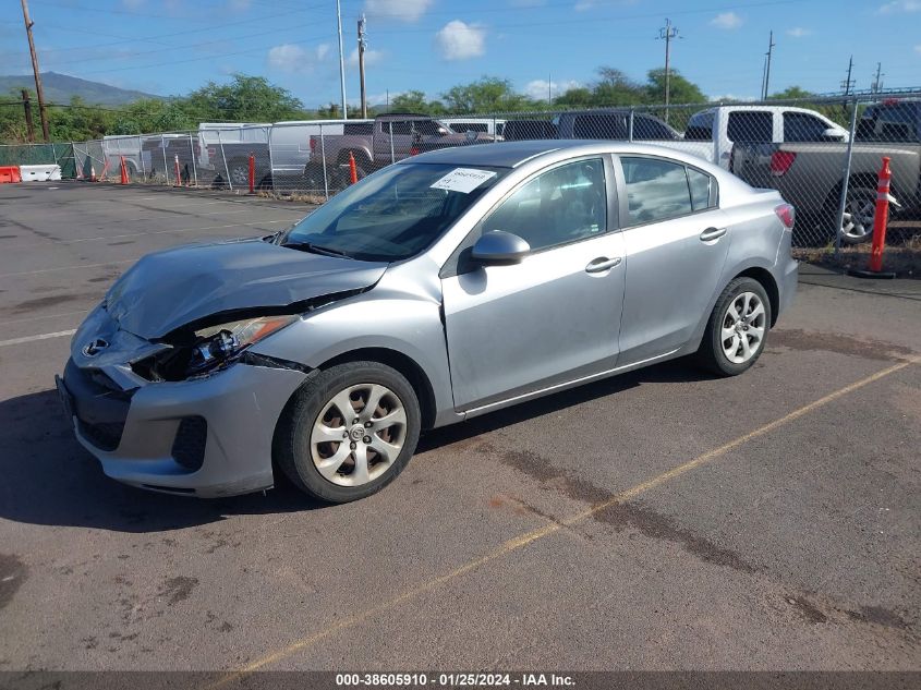 2013 MAZDA MAZDA3 I SV - JM1BL1TG3D1711156