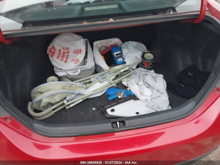 2015 TOYOTA COROLLA LE - 5YFBURHE6FP314817
