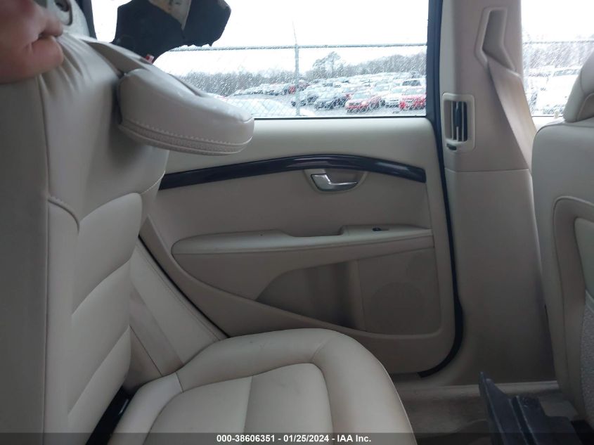 2015 VOLVO XC70 T6 - YV4902NK3F1217961