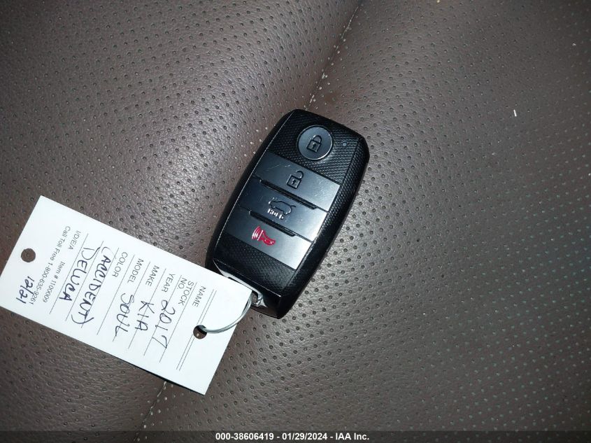 2017 KIA SOUL + - KNDJP3A56H7499174