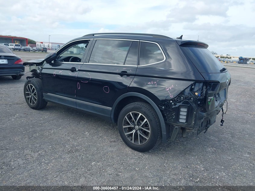 VIN 3VV3B7AX3MM070186 2021 VOLKSWAGEN TIGUAN 2.0T SE/2.0T SE R-LINE BLACK/2.0T SEL