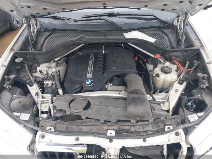 2016 BMW X5 SDRIVE35I - 5UXKR2C53G0R72394