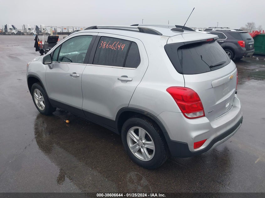 VIN 3GNCJLSB2JL378987 2018 CHEVROLET TRAX 1LT