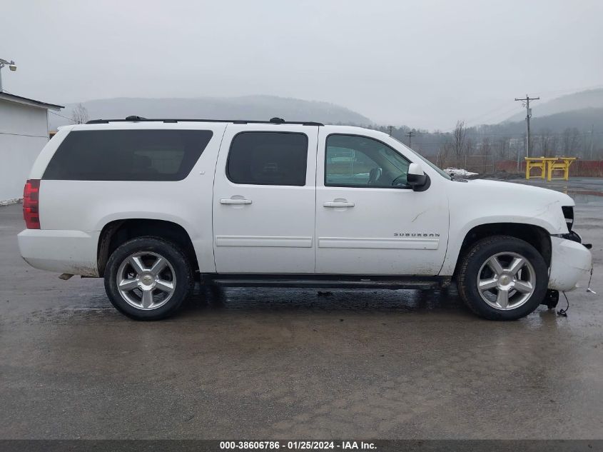 2013 CHEVROLET SUBURBAN 1500 LT - 1GNSKJE75DR154646