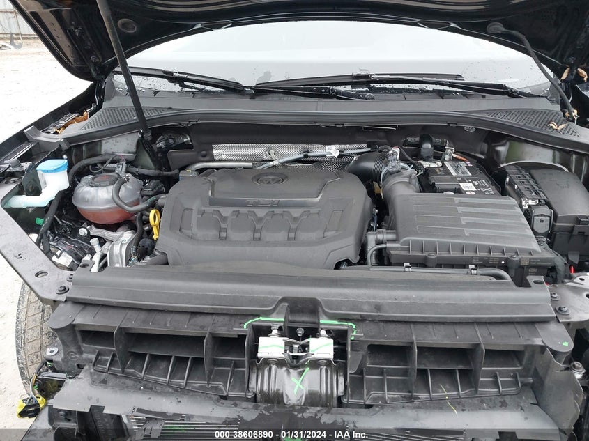 VIN 3VVCB7AX8PM129771 2023 VOLKSWAGEN TIGUAN SE R-LINE BLACK