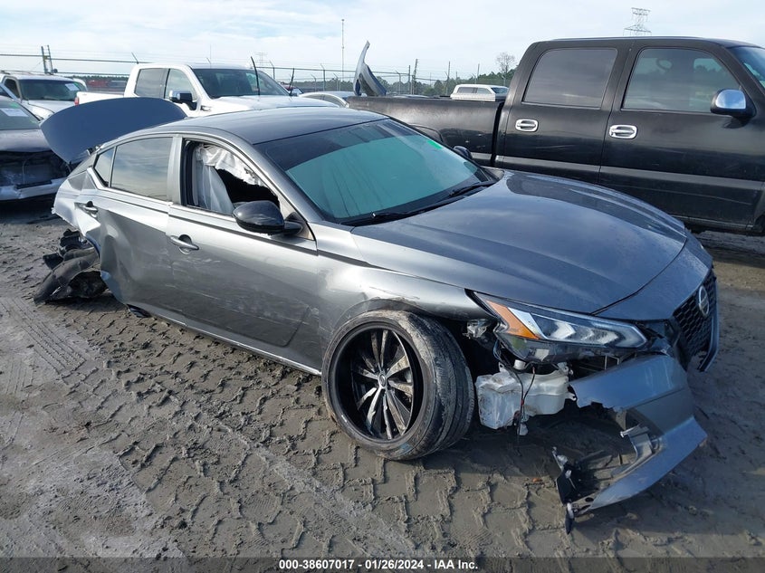 VIN 1N4BL4CV2KC234730 2019 NISSAN ALTIMA SR