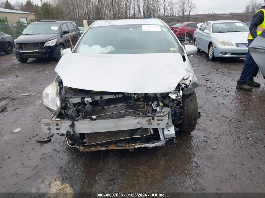 2015 TOYOTA PRIUS TWO - JTDKN3DU4F0403870