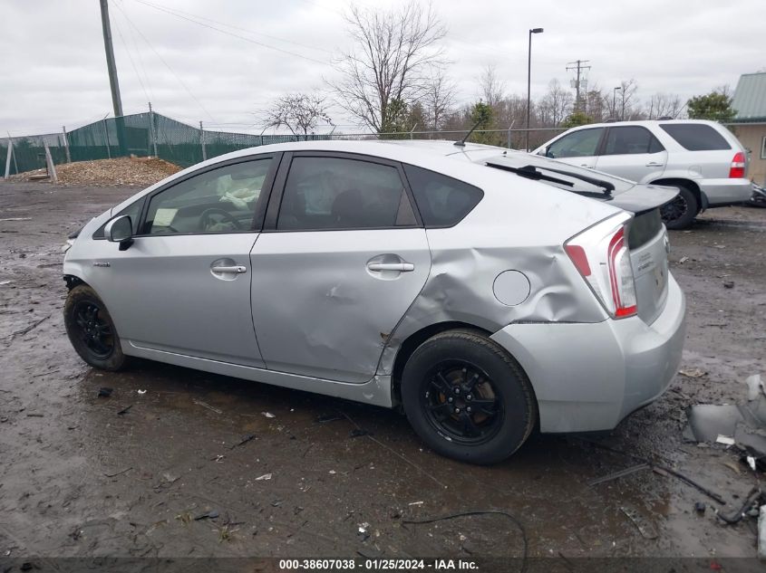 2015 TOYOTA PRIUS TWO - JTDKN3DU4F0403870