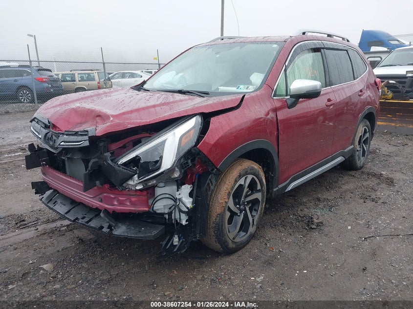 VIN JF2SKARC5NH474302 2022 SUBARU FORESTER TOURING