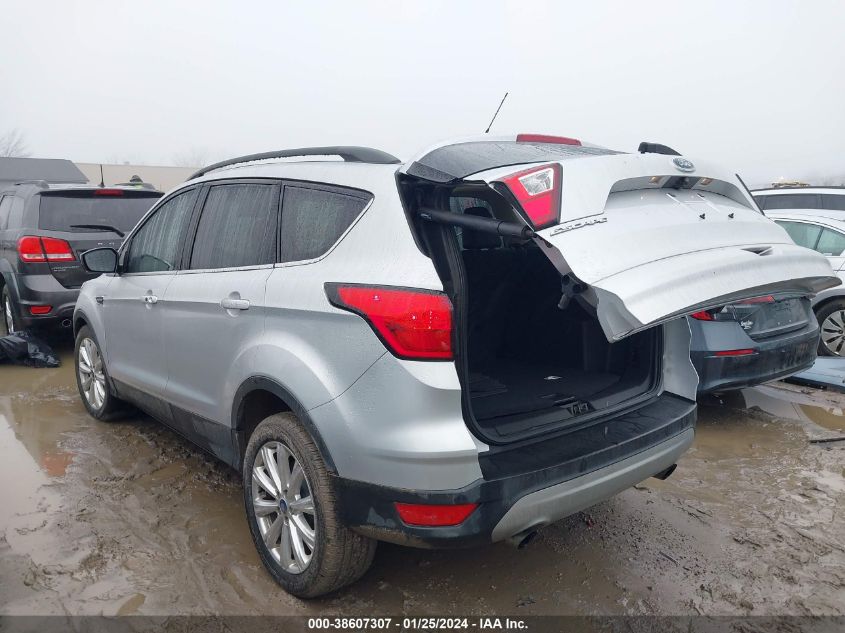 2019 FORD ESCAPE SEL - 1FMCU0HD1KUB23080