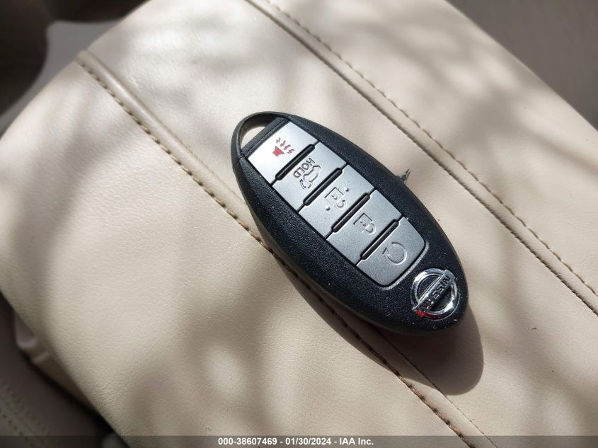 2018 NISSAN ROGUE S/SL - 5N1AT2MT5JC808383