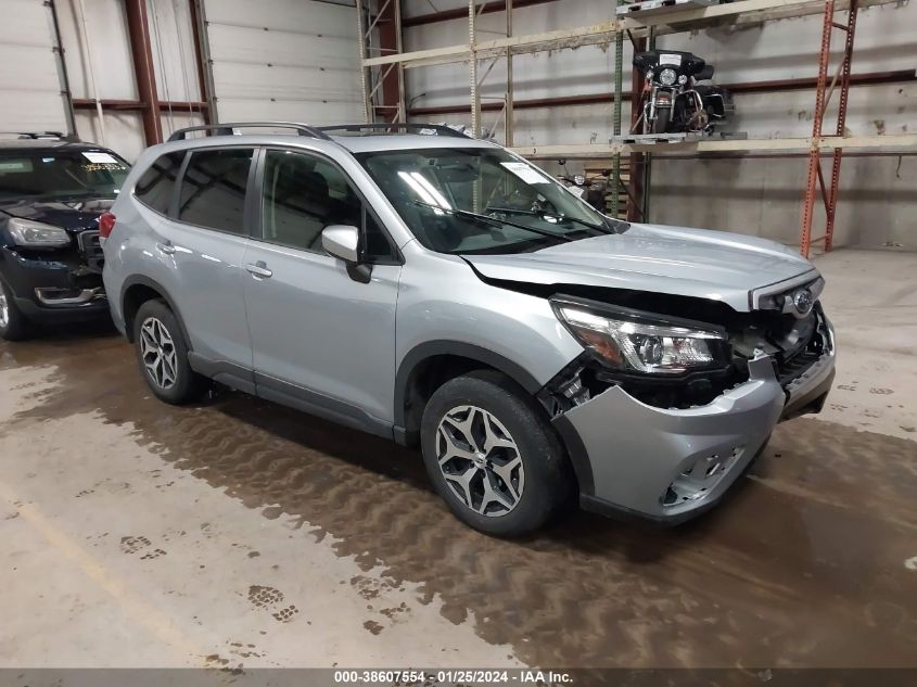 2020 SUBARU FORESTER PREMIUM - JF2SKAJC4LH599333