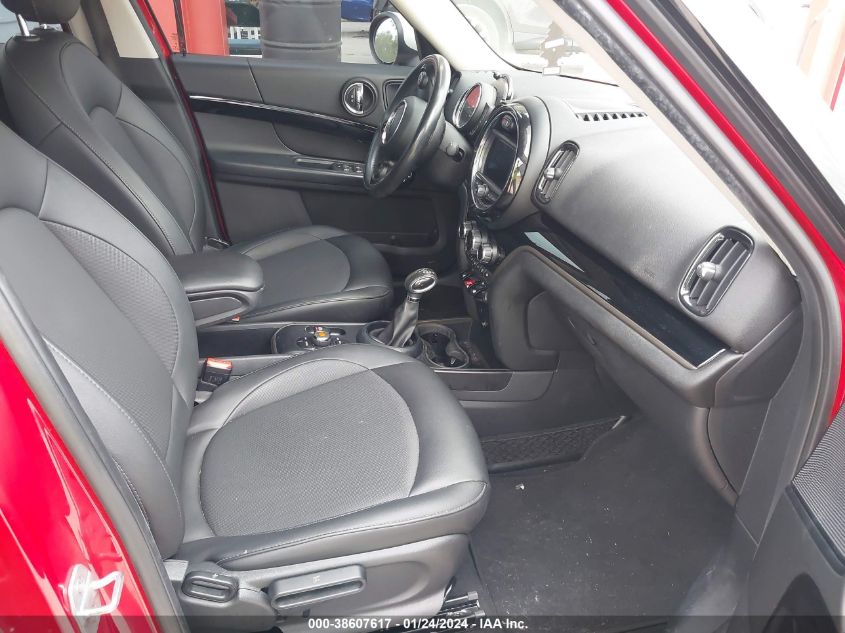 VIN WMZYS7C54K3F44826 2019 MINI COUNTRYMAN COOPER