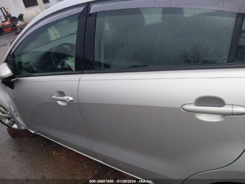 2014 KIA RIO EX - KNADN4A38E6328142
