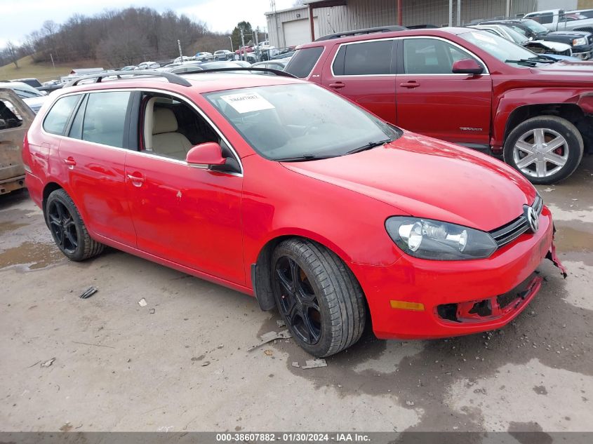 2013 VOLKSWAGEN JETTA SPORTWAGEN 2.0L TDI - 3VWPL7AJ3DM641228