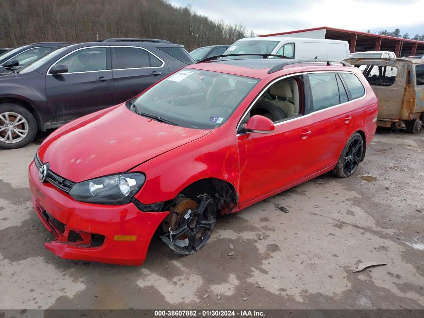 2013 VOLKSWAGEN JETTA SPORTWAGEN 2.0L TDI - 3VWPL7AJ3DM641228