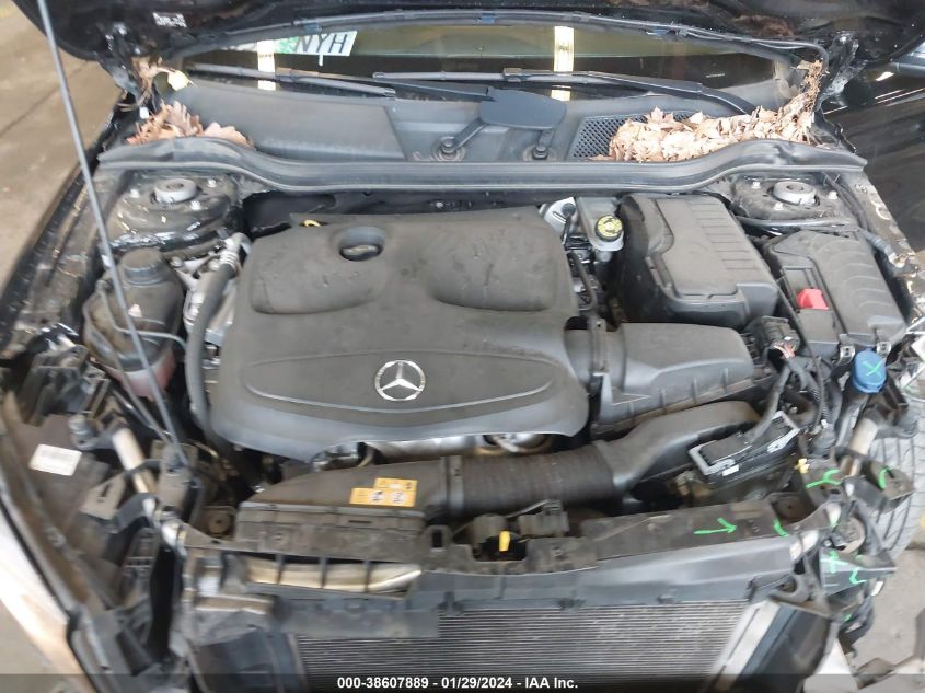 2018 MERCEDES-BENZ GLA 250 4MATIC WDCTG4GB1JJ406527