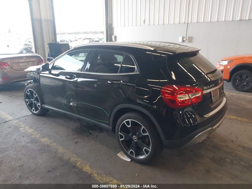 2018 MERCEDES-BENZ GLA 250 4MATIC WDCTG4GB1JJ406527