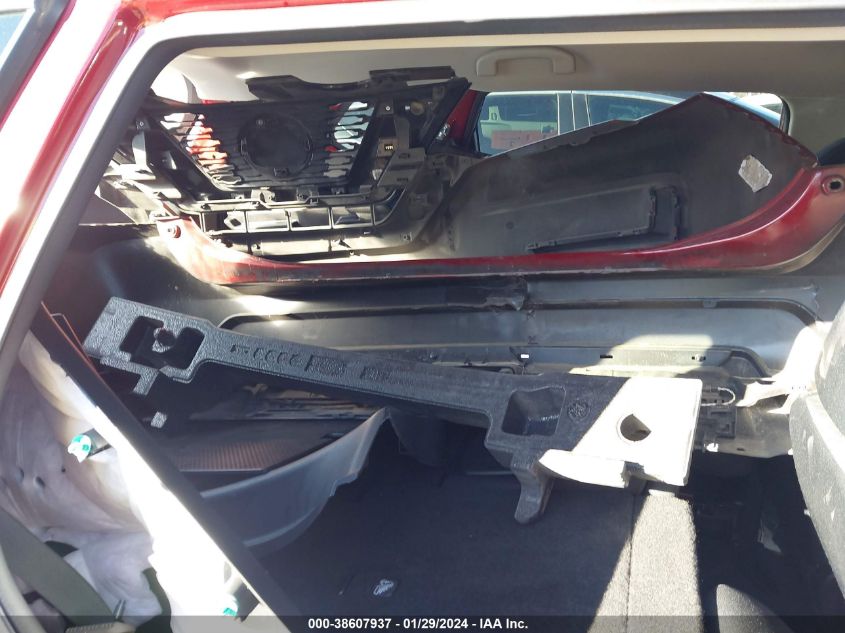 2018 NISSAN ROGUE SV - 5N1AT2MV6JC744923
