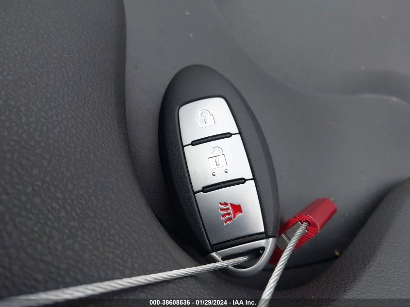 2015 NISSAN JUKE SV - JN8AF5MVXFT560089