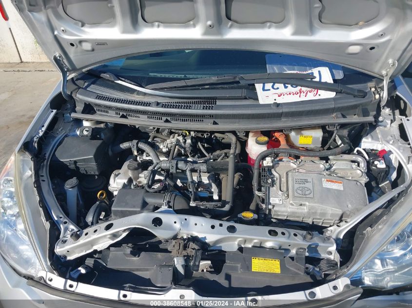 2014 TOYOTA PRIUS C - JTDKDTB36E1567952