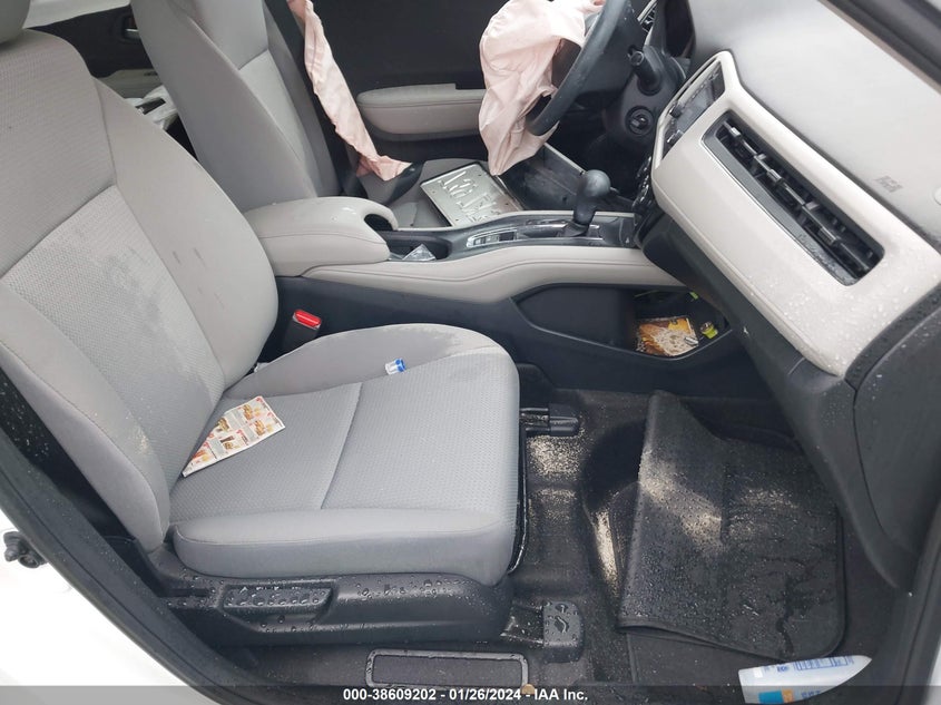 VIN 3CZRU6H30NM753281 2022 HONDA HR-V LX