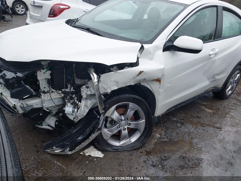 VIN 3CZRU6H30NM753281 2022 HONDA HR-V LX