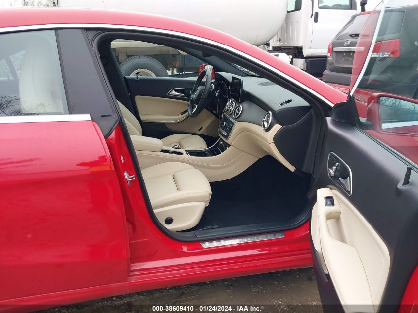 2019 MERCEDES-BENZ CLA 250 WDDSJ4EB7KN715568