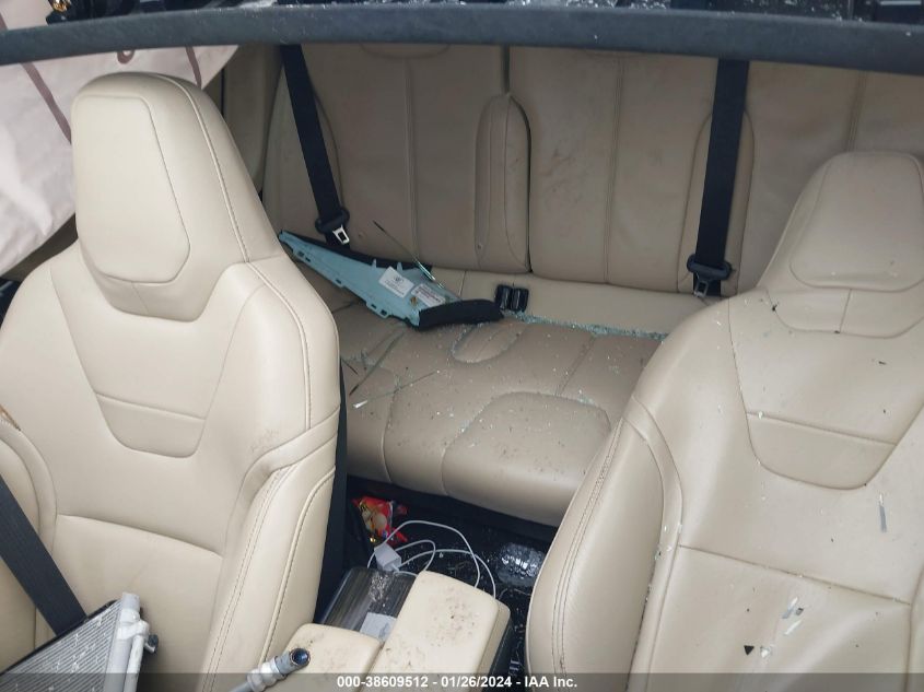 2015 TESLA MODEL S - 5YJSA1E15FF106919
